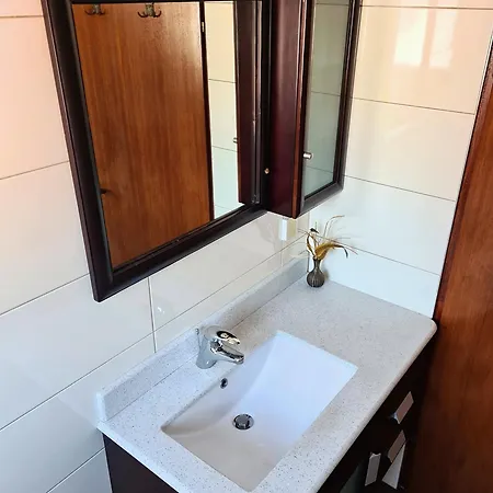 아파트 Cerova 포레치